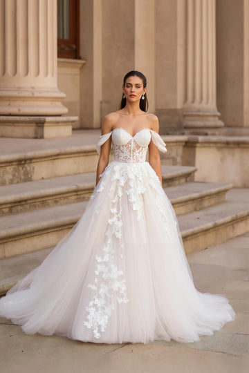 Dentelle Épaule Dénudée Corset Appliques Une Robe De Mariée Trapèze